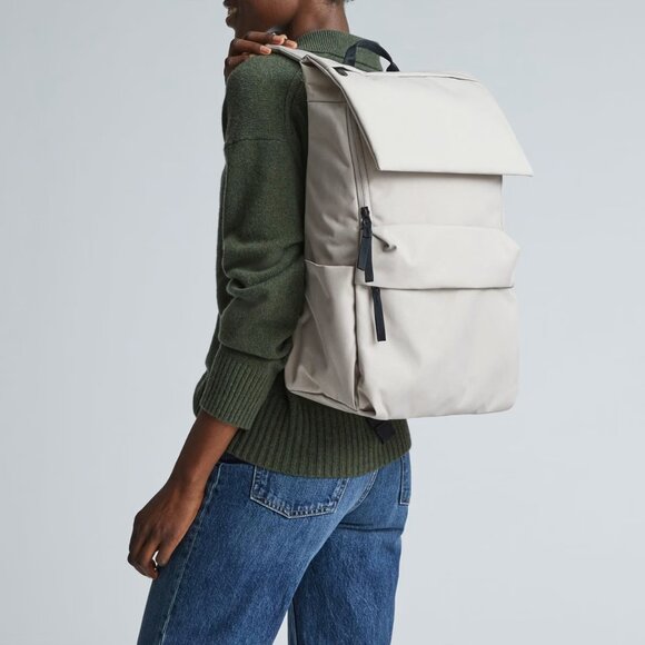Everlane The ReNew Transit Backpack in Warm Quartz - Picture 3 of 8